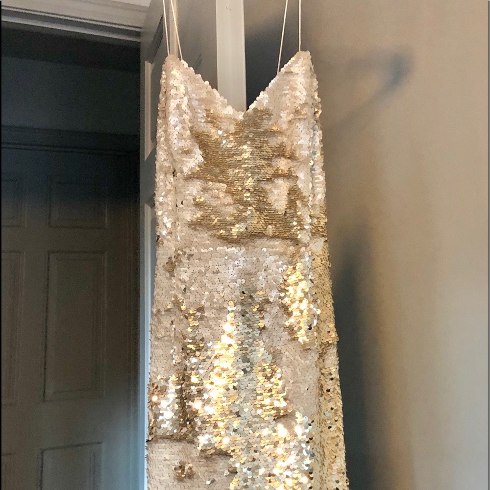 ASTR The Label Francesca Sequin Dress Size XS